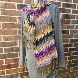Again Chic Multicolor Chevron Scarf
